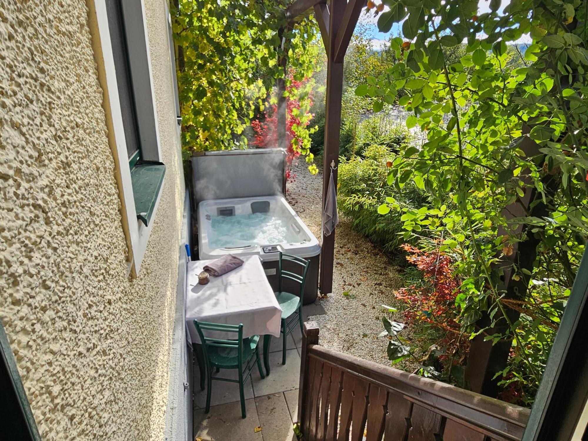 Premium Apartment Mit Privatem Whirlpool, Sauna, Garten Санкт-Мартин-ам-Гримминг Экстерьер фото